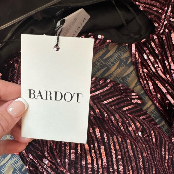 Elegant Bardot Sequin Wrap Dress - Picture 7 of 8